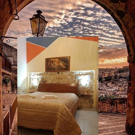 La Casa Di Pina Apartment Modica Bagian luar foto
